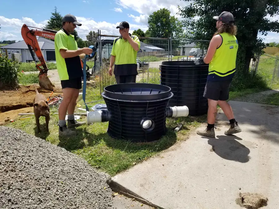 Te Awamutu Plumbing, Kihikihi (Waipa District Council) – cut in to live sewer