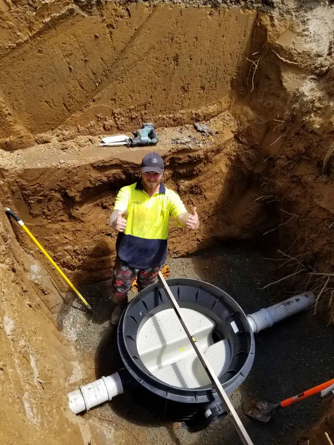 Te Awamutu Plumbing, Kihikihi (Waipa District Council) – cut in to live sewer