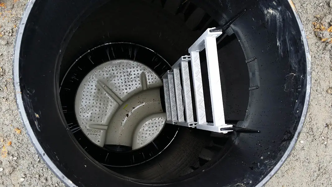 Broadspectum installed manhole
